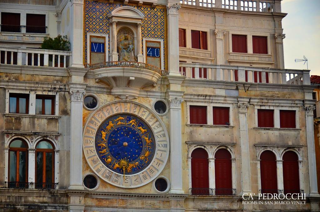 Ca' Pedrocchi 2* Venice